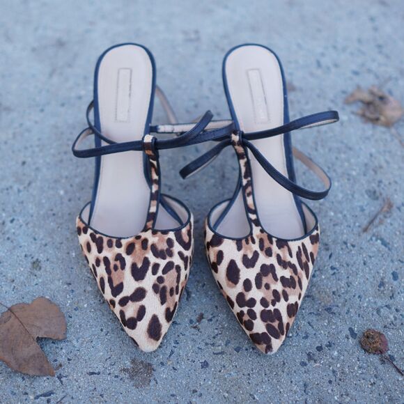 Antonio Melani Calf Hair Leopard Print Ankle Strap Heels 9.5M Leather - Picture 3 of 10